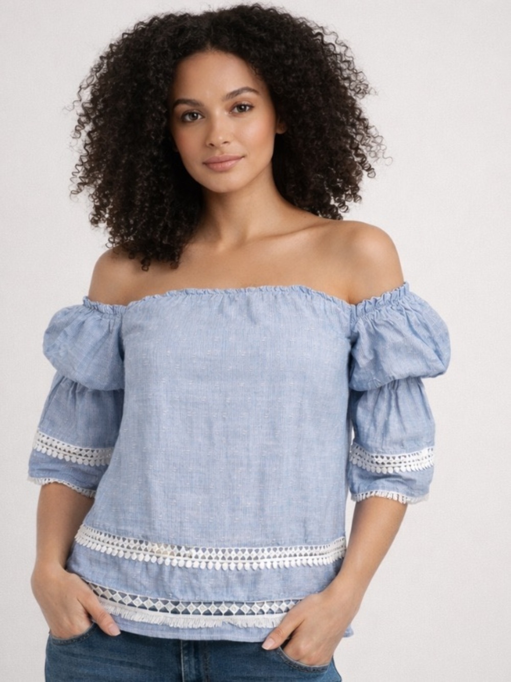 White House Black Market Light Blue & White Off The Shoulder Peasant Top Size 2